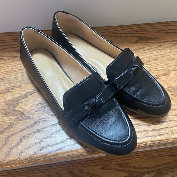 Talbots Ryan Bow Loafers - Picture 7 of 7